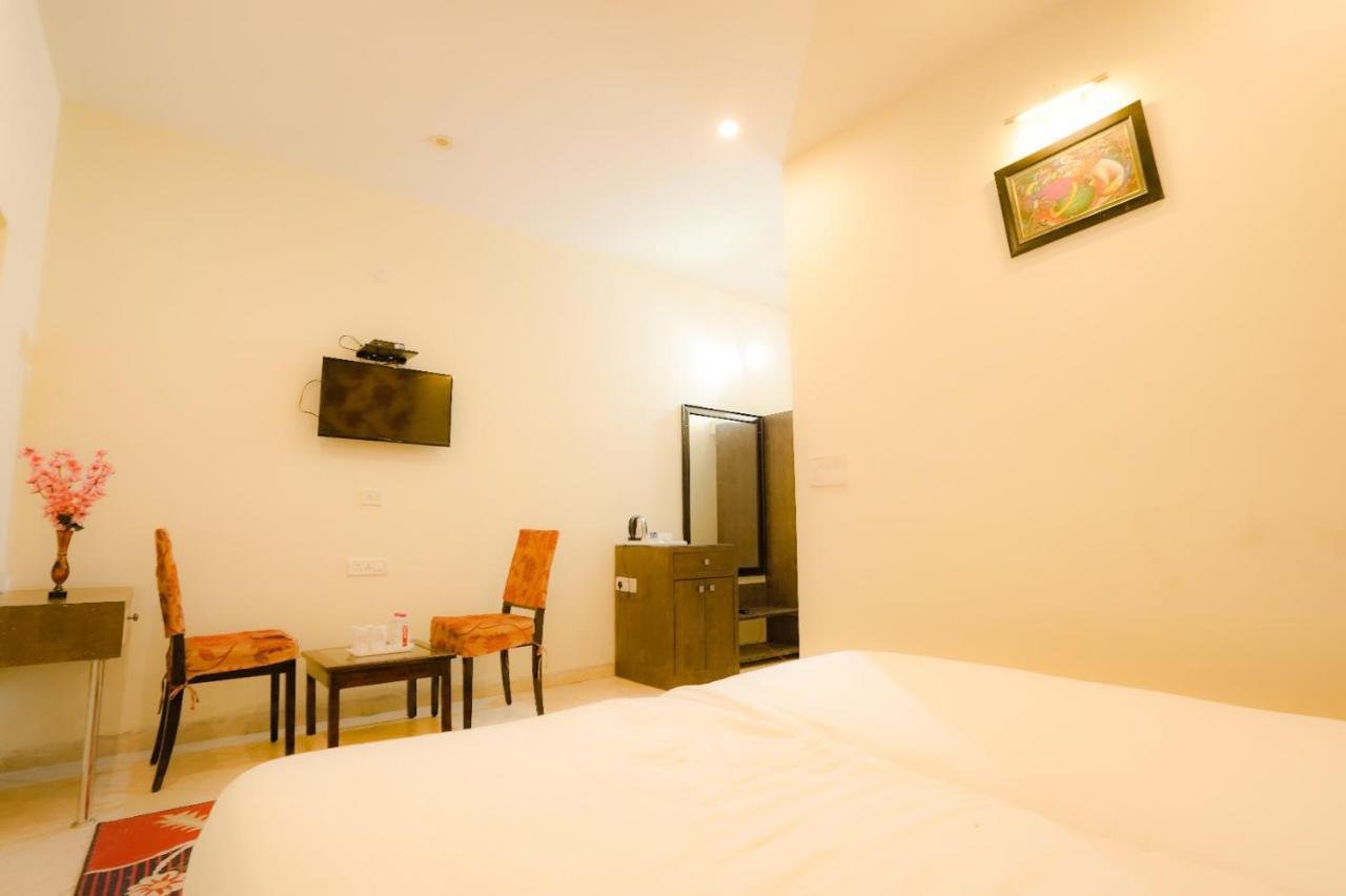 Royal Ocean Resort Dźajpur Zewnętrze zdjęcie