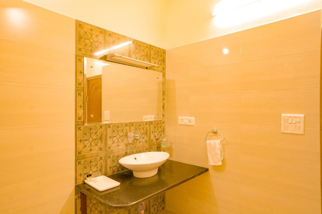 Royal Ocean Resort Dźajpur Zewnętrze zdjęcie