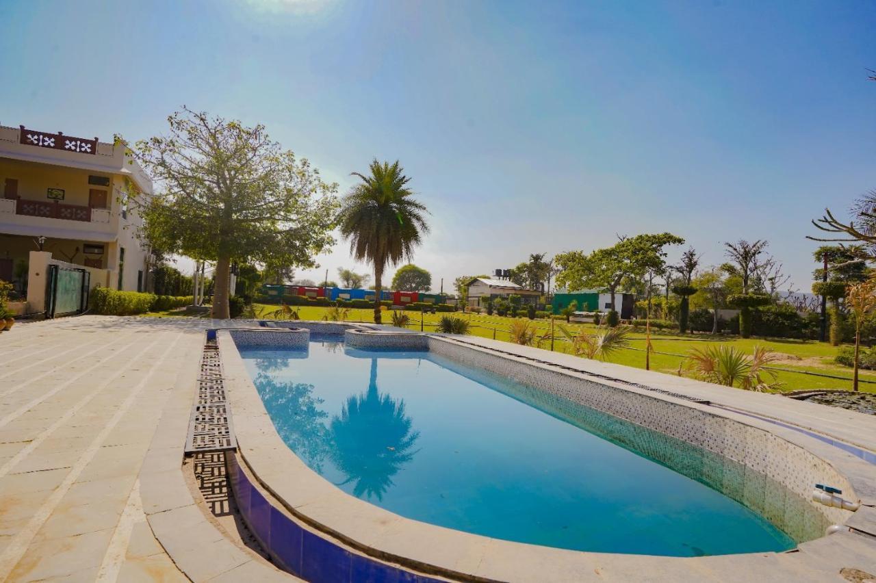 Royal Ocean Resort Dźajpur Zewnętrze zdjęcie